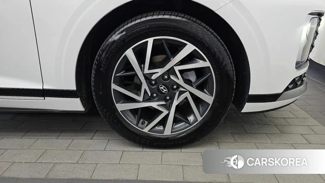 Hyundai Grandeur Hybrid (GN7) id 5021846 из Кореи 13