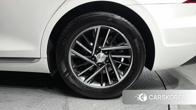 Hyundai The New Grandeur IG id 5018274 из Кореи 13