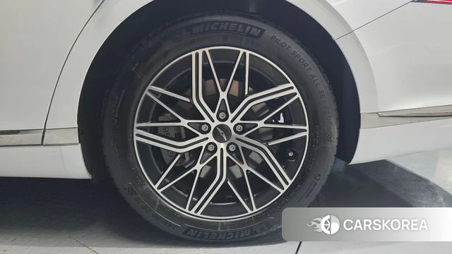 Genesis G90 (RS4) id 4951089 из Кореи 13