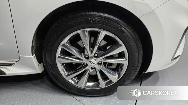 Kia The New Carnival id 5035230 из Кореи 13