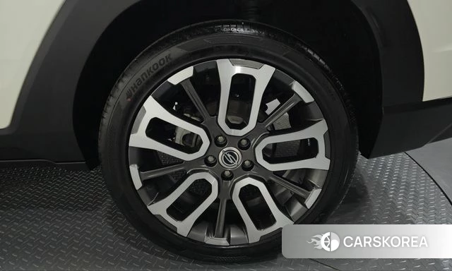 Ssangyong Torres id 4996747 из Кореи 13