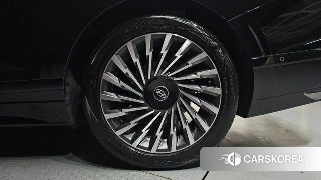 Hyundai Grandeur Hybrid (GN7) id 4980986 из Кореи 13