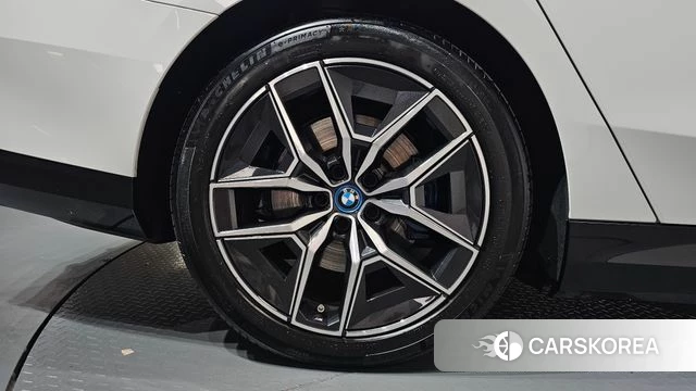 BMW i5 (G60) id 5045666 из Кореи 13