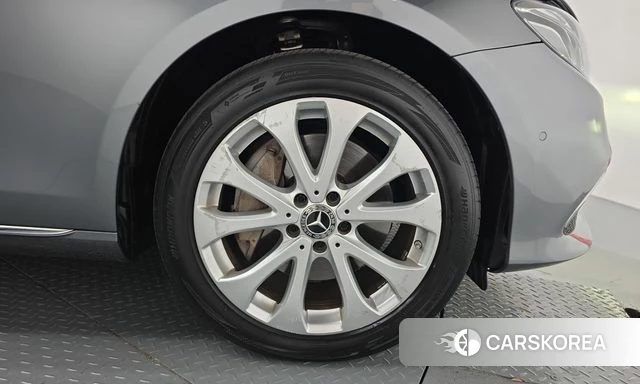 Mercedes-Benz E-Class W213 id 4952809 из Кореи 13