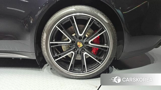 Porsche Panamera (971) id 4993410 из Кореи 13