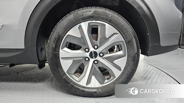 Kia Niro EV id 4992277 из Кореи 13