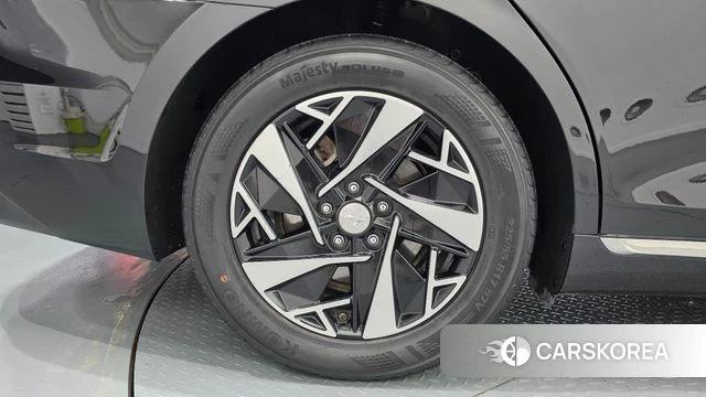 Hyundai The New Grandeur IG Hybrid id 4951439 из Кореи 13