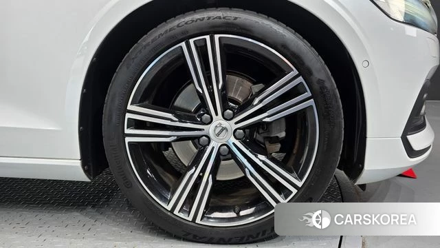 Volvo S60 3rd generation id 4977620 из Кореи 13