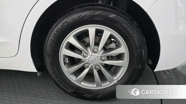 Hyundai The New Avante AD id 4732594 из Кореи 13