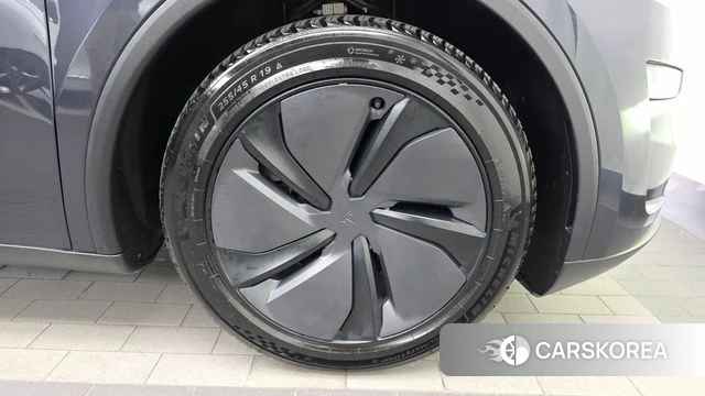 Tesla Model Y id 5038740 из Кореи 13