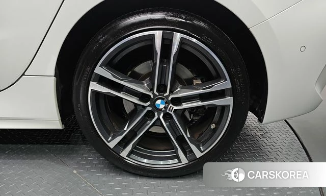 BMW 1 Series (F40) id 4990999 из Кореи 13
