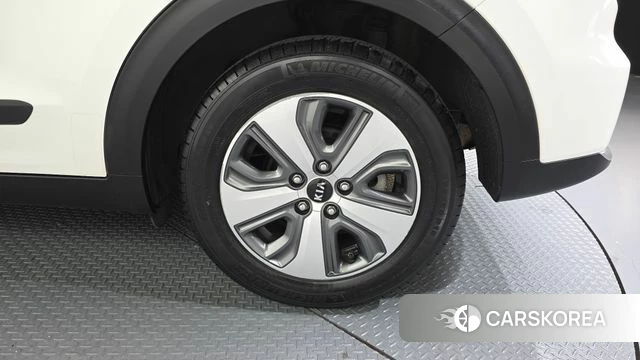 Kia Niro id 5023868 из Кореи 13