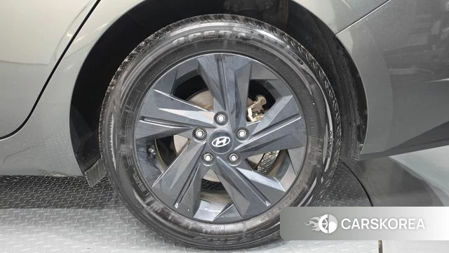 Hyundai Avante Hybrid (CN7) id 5002893 из Кореи 13