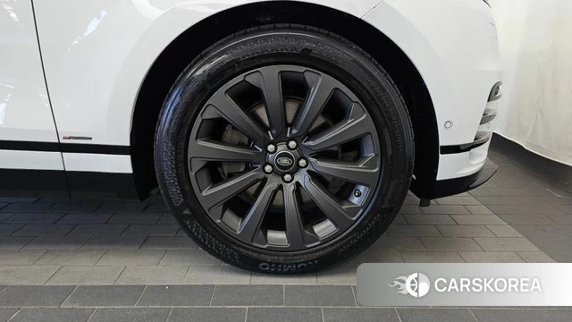 Land Rover Range Rover Velar id 4943708 из Кореи 13