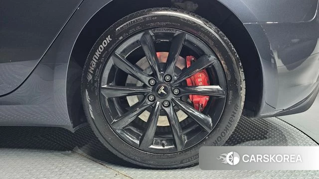 Tesla Model 3 id 4847418 из Кореи 13