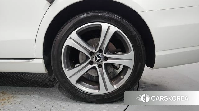 Mercedes-Benz E-Class W213 id 5029516 из Кореи 13