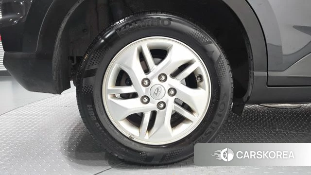 Hyundai Venue id 4759738 из Кореи 13