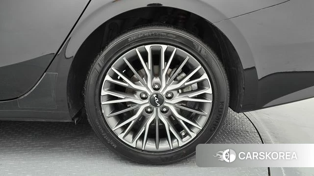 Kia The New K3 2nd generation id 4834959 из Кореи 13