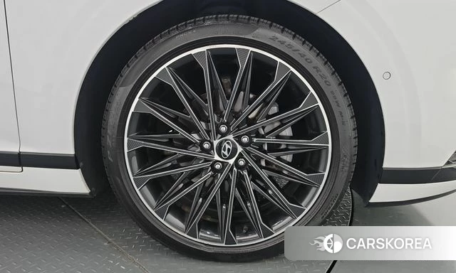 Hyundai Grandeur (GN7) id 4951013 из Кореи 13