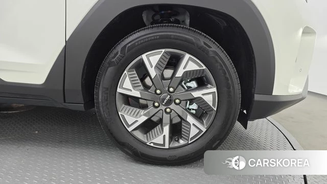 Ssangyong The New Torres id 4879425 из Кореи 13