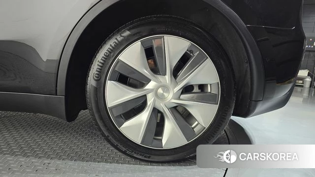 Tesla Model Y id 4991848 из Кореи 13