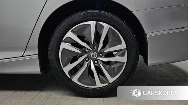 Honda Accord 10th Generation id 4998278 из Кореи 13