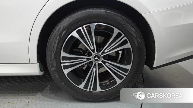 Mercedes-Benz E-Class W214 id 4916249 из Кореи 13