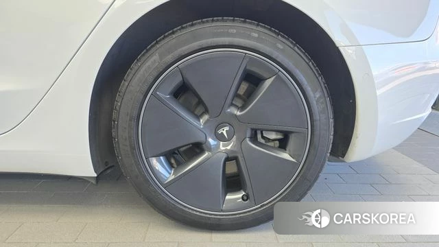 Tesla Model 3 id 5034226 из Кореи 13