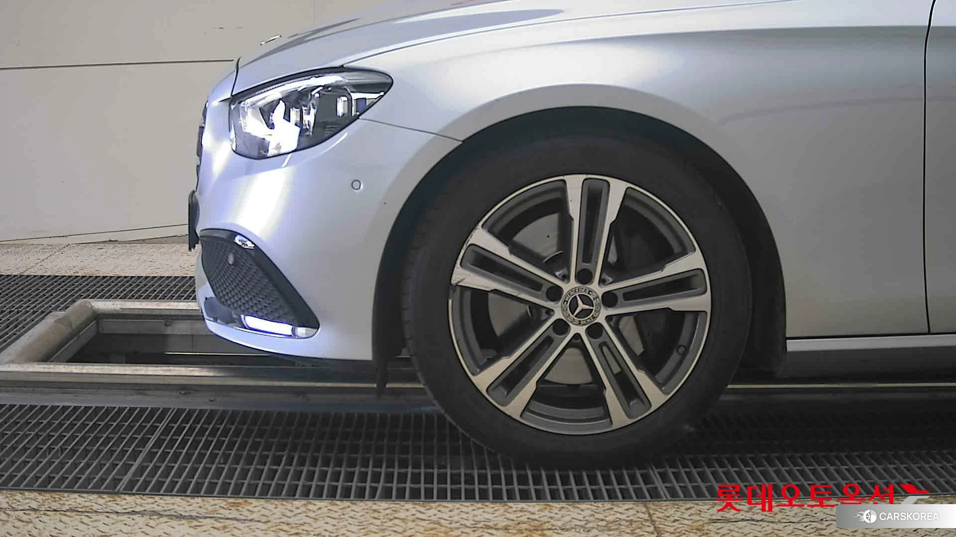 Mercedes-Benz Mercedes-Benz E350 4MATIC id 4989966 из Кореи 13