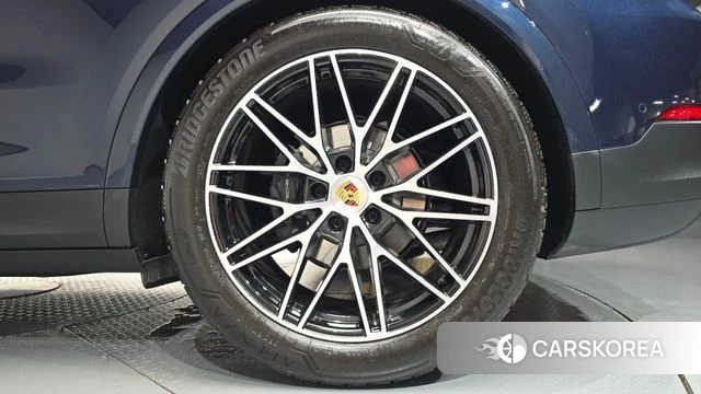 Porsche Cayenne (PO536) id 4990826 из Кореи 13