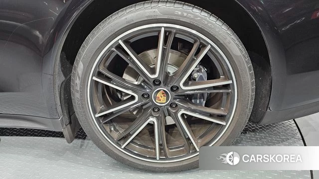 Porsche Panamera (971) id 5003524 из Кореи 13