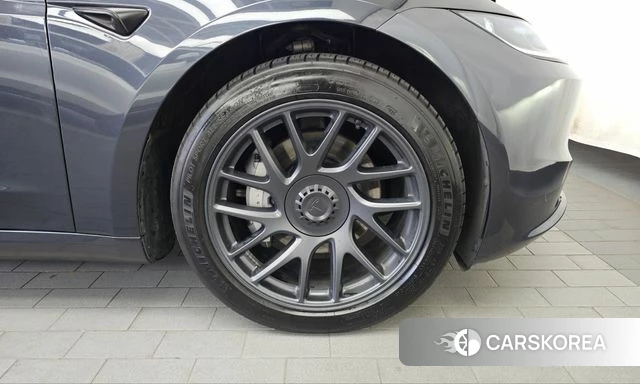 Tesla Model 3 id 4990465 из Кореи 13
