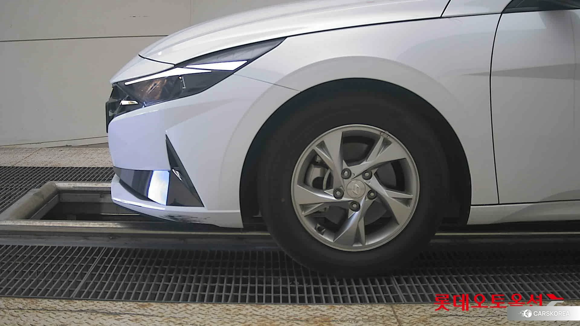 Hyundai Avante id 4990072 из Кореи 13