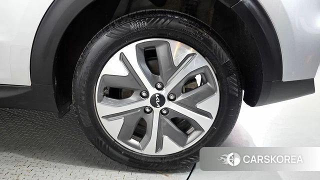 Kia Niro Plus id 5017234 из Кореи 13