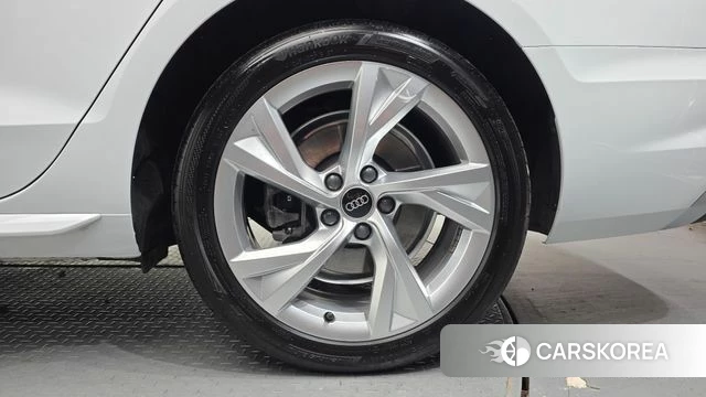 Audi A4 (B9) id 5017207 из Кореи 13