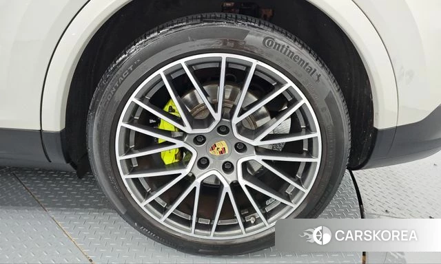 Porsche Cayenne (PO536) id 5013370 из Кореи 13