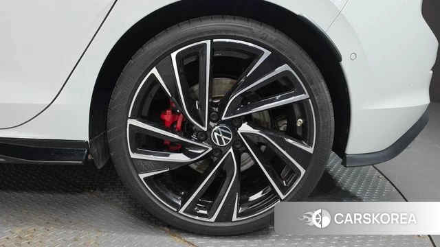 Volkswagen Golf 8th Generation id 4980802 из Кореи 13