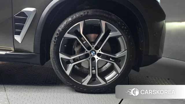 BMW X5 (G05) id 4974882 из Кореи 13