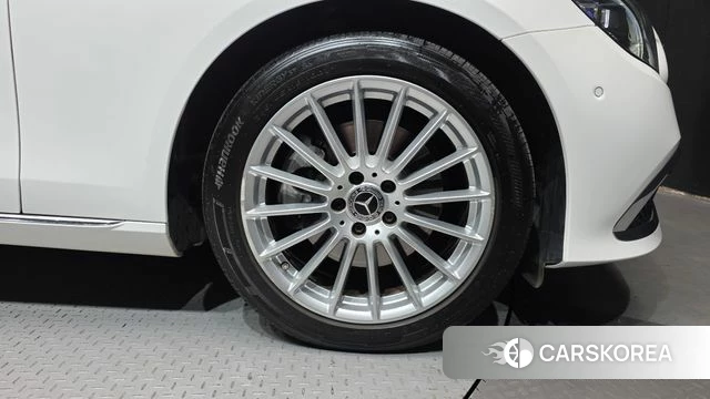 Mercedes-Benz E-Class W213 id 5027729 из Кореи 13