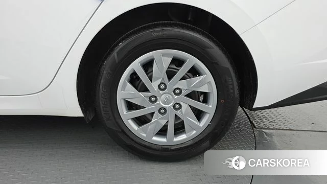 Hyundai Avante (CN7) id 5013152 из Кореи 13