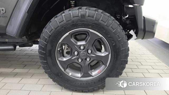 Jeep Gladiator (JT) id 5003285 из Кореи 13