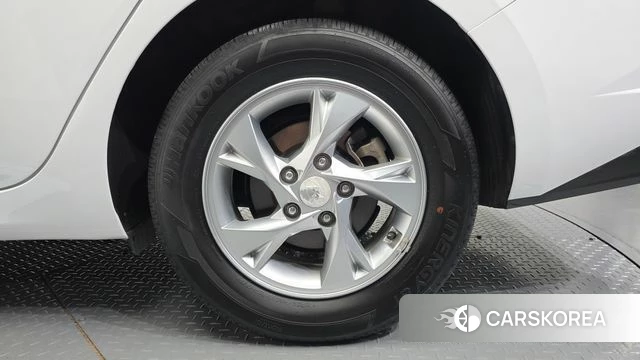 Hyundai Avante (CN7) id 4593239 из Кореи 13