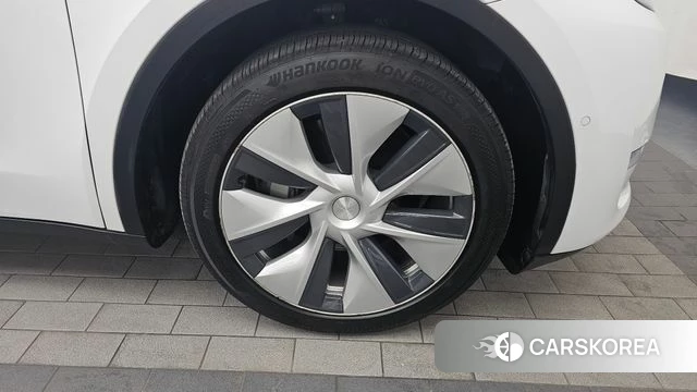 Tesla Model Y id 4641943 из Кореи 13