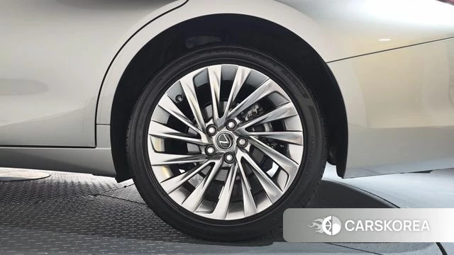 Lexus ES300h 7th generation id 4941315 из Кореи 13