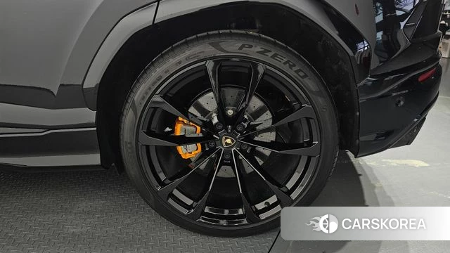 Lamborghini Urus id 4930142 из Кореи 13