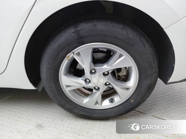 Hyundai Avante (CN7) id 4661342 из Кореи 14