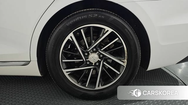 Hyundai The New Grandeur IG id 5053686 из Кореи 13
