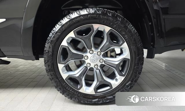 Dodge Lampicup id 5012986 из Кореи 13