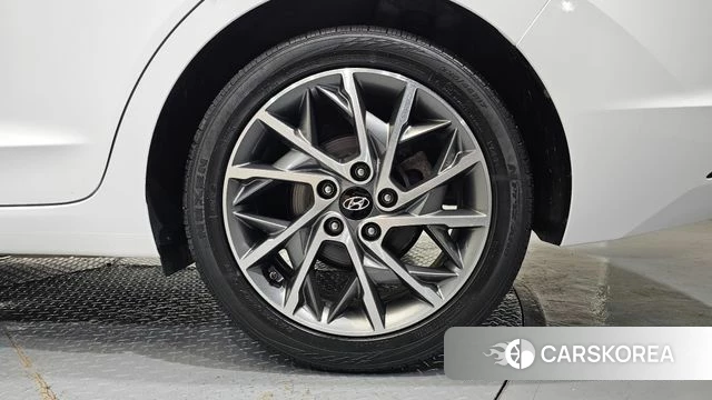 Hyundai The New Avante AD id 5004098 из Кореи 13