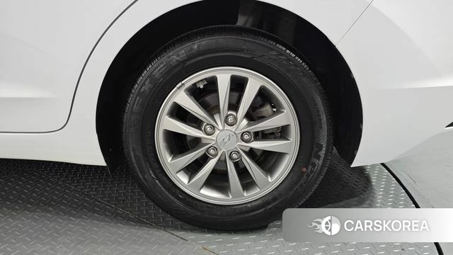 Hyundai The New Avante AD id 4667602 из Кореи 13